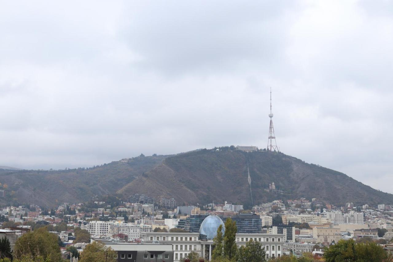 Gallery Inn Tbilisi Exterior foto