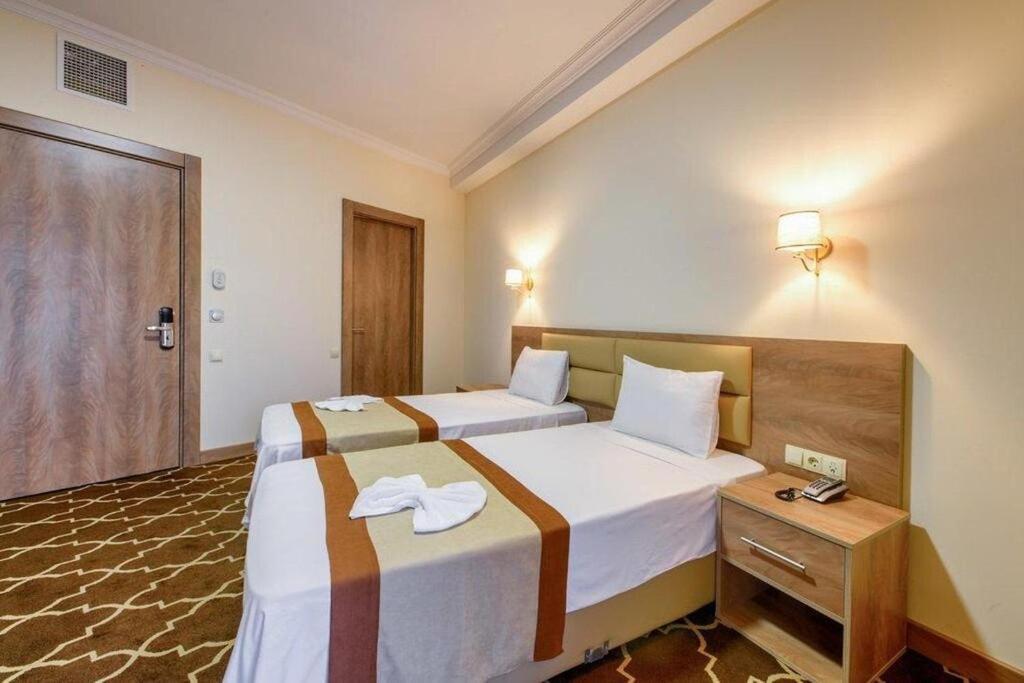 Gallery Inn Tbilisi Exterior foto